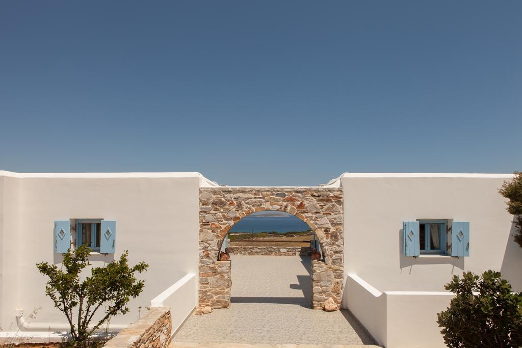 Ergina Summer Resort Antiparos Exterior photo