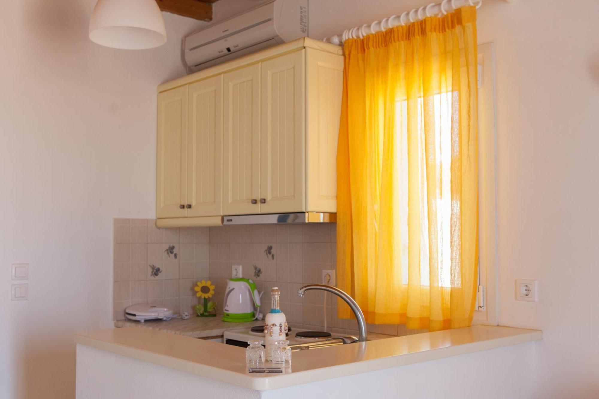Ergina Summer Resort Antiparos Room photo
