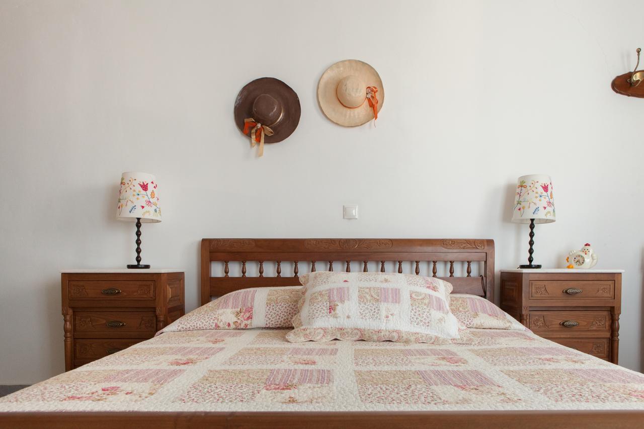 Ergina Summer Resort Antiparos Exterior photo