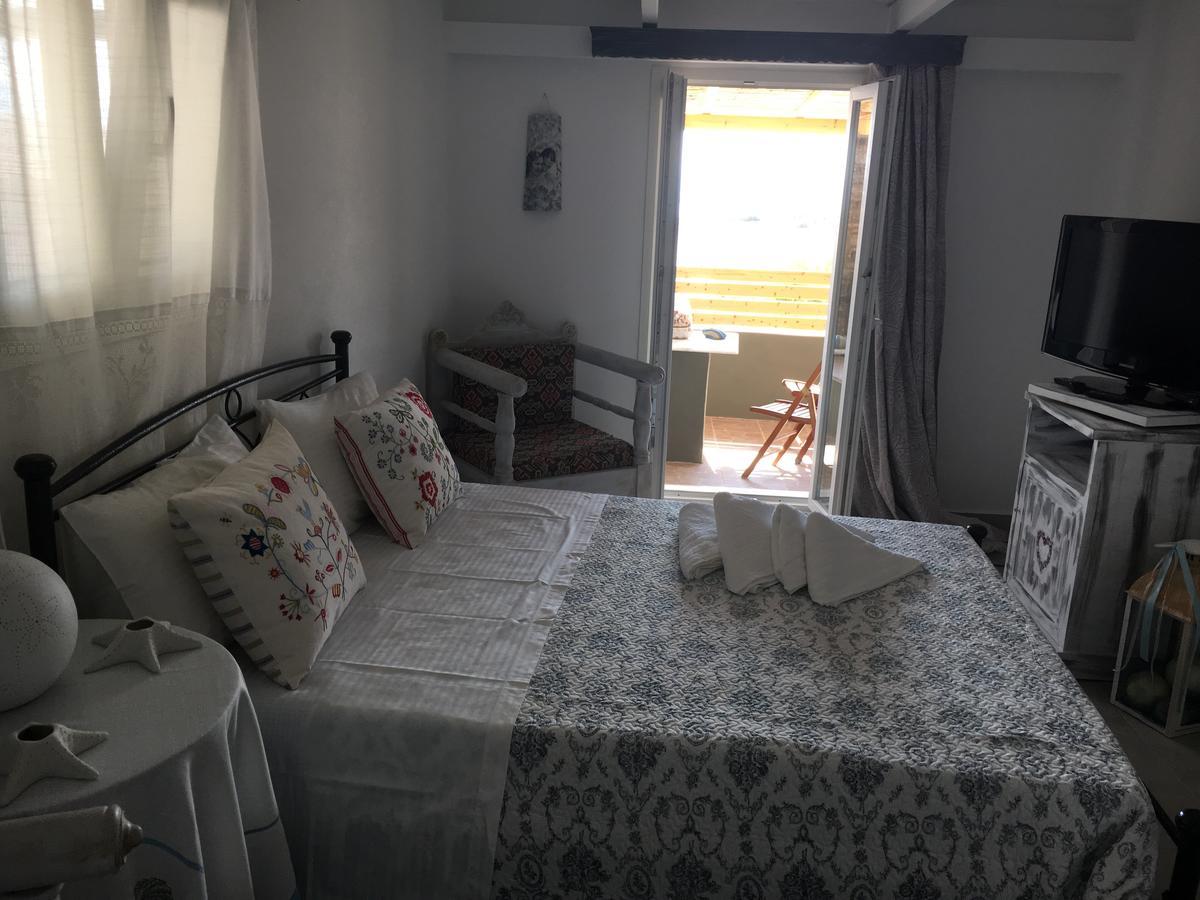 Ergina Summer Resort Antiparos Exterior photo